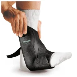 AIRCAST® AIRGO™ Sprunggelenkorthese rechts XS, 1 St